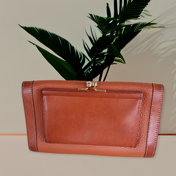 💯 Vintage Dooney & Bourke Trifold Wallet - Picture 2 of 10